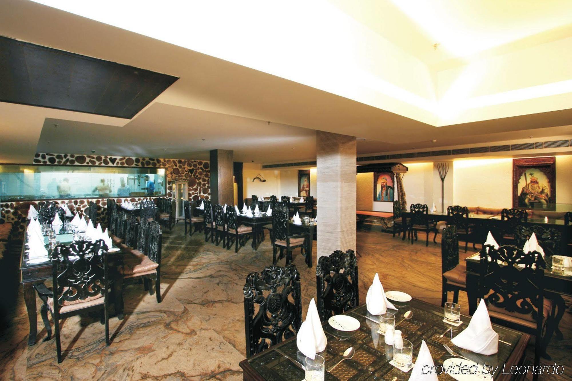 Taurus Sarovar Portico New Delhi Restaurant billede